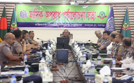 মঞ্চায়ন হলো দুই পাখি ও নন্দিনী