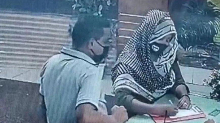 ঢালিউড অ্যাওয়ার্ডে শাকিব খান, সঙ্গে ঝলমলে তারার মেলা
