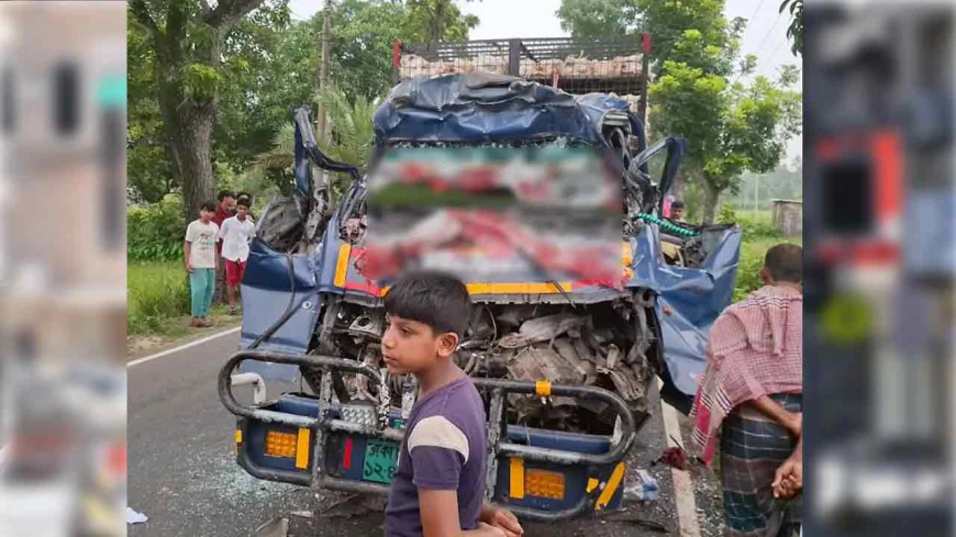 মাঝআকাশে পাইলটদের সংঘর্ষ, সৌদিতে নিরাপদে নেমে যাত্রীদের উল্লাস