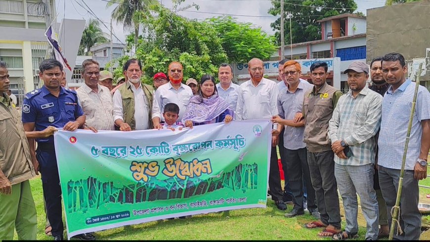 জামায়াতের কাছে দেশের নারীও নিরাপদ না