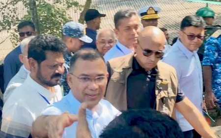 খুলনায় উৎসবের আমেজ, মোংলার পথে প্রধানমন্ত্রী